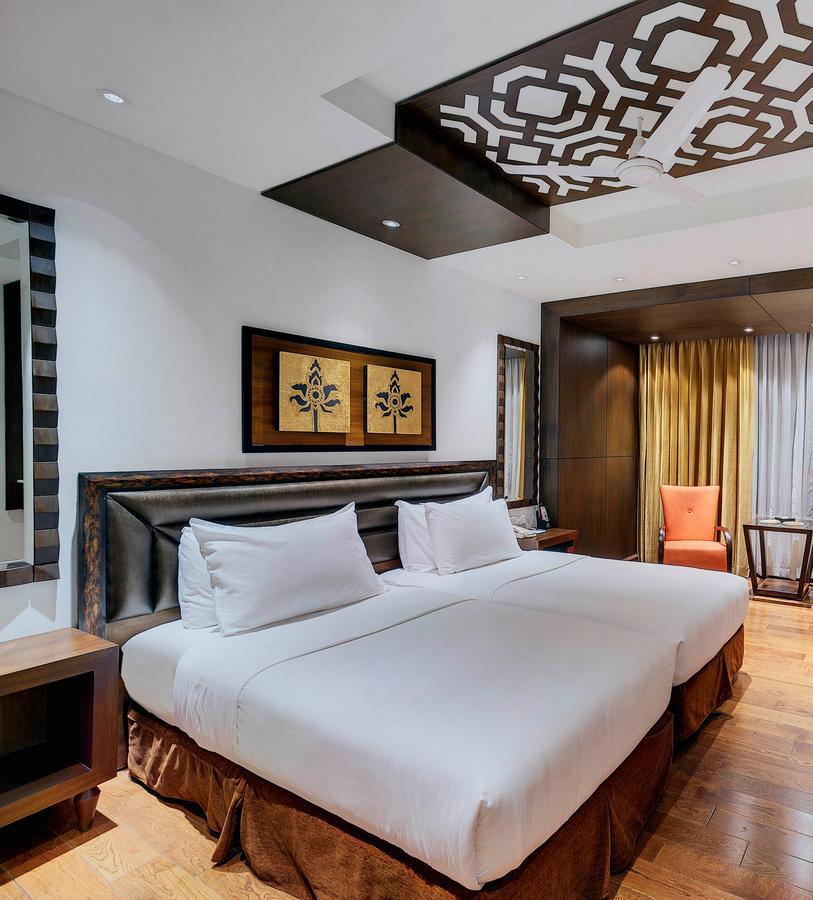 Mayfair Convention Bhubaneswar Exterior foto